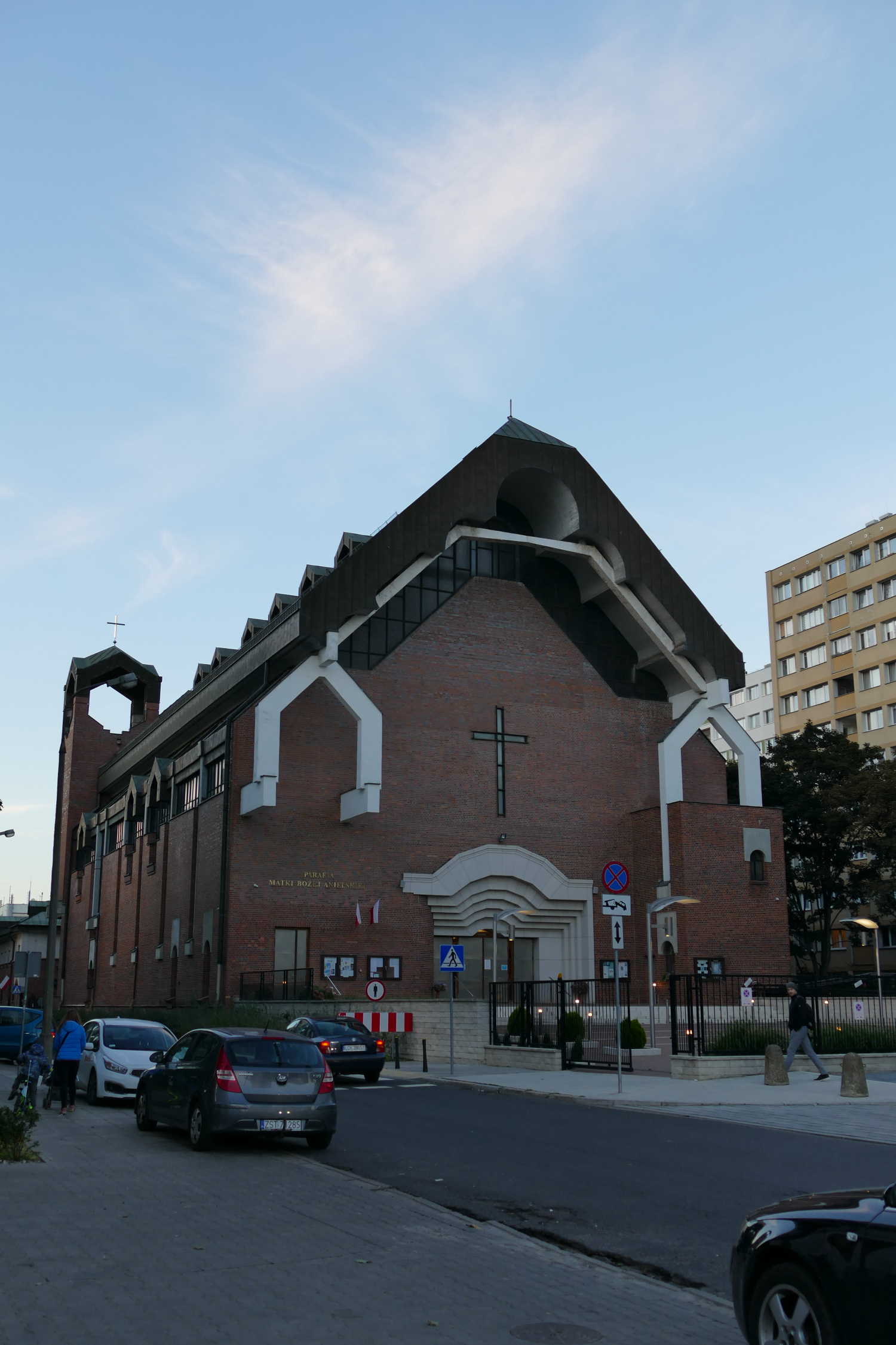 Zdjęcie architektury budynku Kościół Matki Bożej Anielskiej i klasztor franciszkanów